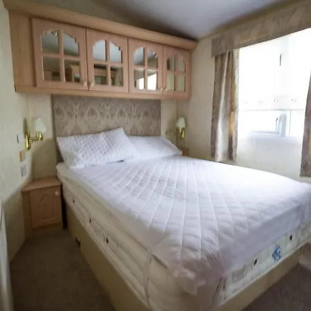8 Berth Caravan With Wifi And Decking In Lincs Ref 78003P Winthorpe  Exterior photo